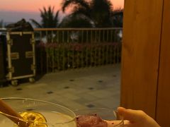-日落吧·海景咖啡厅·餐酒吧·鸡尾酒·下午茶·乐队表演·浪漫夕阳·三亚文华东方酒店