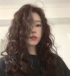 -SUNLON秀隆时尚烫染定制沙龙