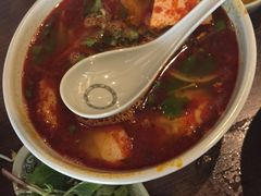 -大头虾越式风味餐厅(光明广场店)