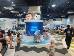 -MINI MARS KIDS CLUB亲子家庭中心(长宁天山店)