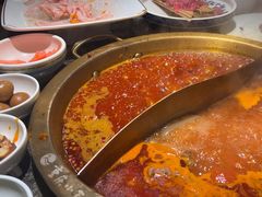 -小天鹅火锅·一线江景洪鼎旗舰店(洪崖洞店)