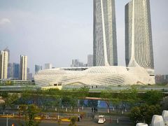 -南京眼步行桥