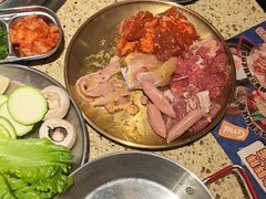 -姜胖胖韩式自助烤肉(光明万达店)