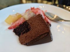 -圣丰索菲特·2 On 988 Café 自助餐厅