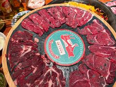 -周小明火锅(黑金冠社区店)