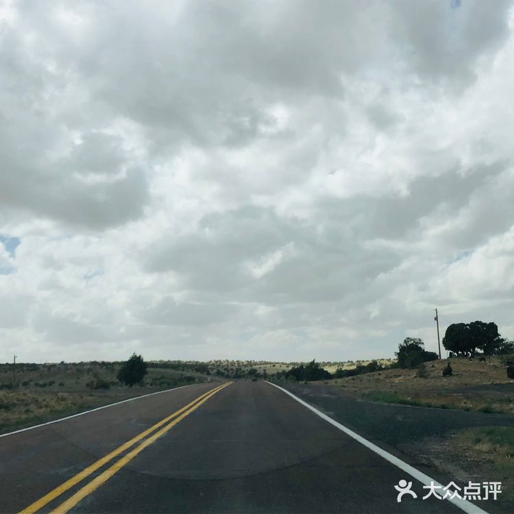 无意中找到的这溪流，在地图上看着连续的老长