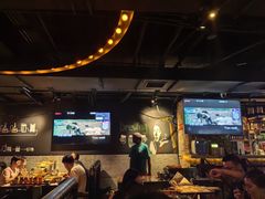 -麦凯伦烧烤·精酿超级工厂店(金桥总店)