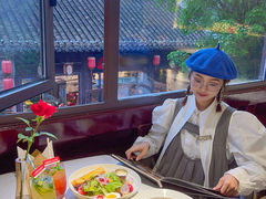 -芳草地西式融合餐厅(回龙窝店)