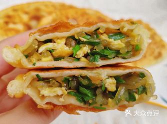 美味韭菜盒子安排起来！