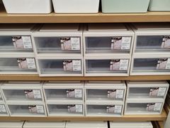 -名创优品(海珠乐峰广场店)