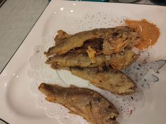 干炸黄花鱼-黄家饺子东北特色菜馆(湖滨商业街店)