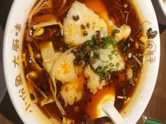 -渝是乎酸菜鱼(龙旗购物中心店)