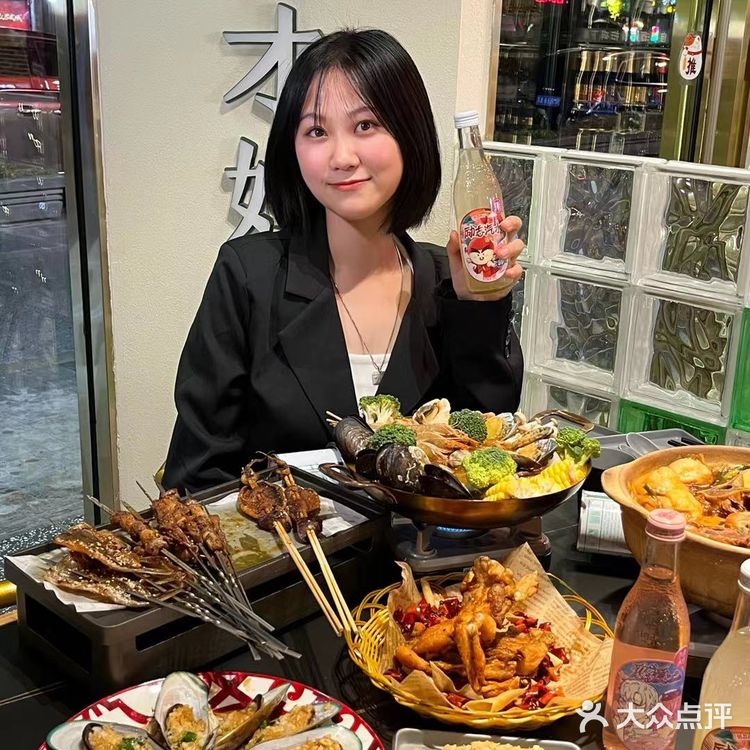 如果不够吃的话，可以自己额外加皮皮虾之类的