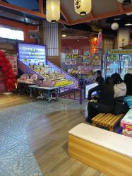 -卡通尼乐园(新达汇三林店)