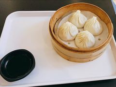 经典猪肉灌汤包-以茸鱼汤面(凯德天府店)