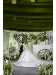 -MECCI婚礼摄影跟拍(红东方广场店)