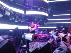 -Club Queen皇后酒吧
