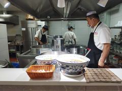 -塞拉宫兰州牛肉面