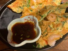 海鲜葱饼-明洞阿姨·韩式酱蟹烤肉·创意料理(三元桥店)