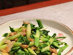 猪油渣炒芥兰-人间酒暖·Go blanc·烧鸟·深夜食堂(陆家嘴店)