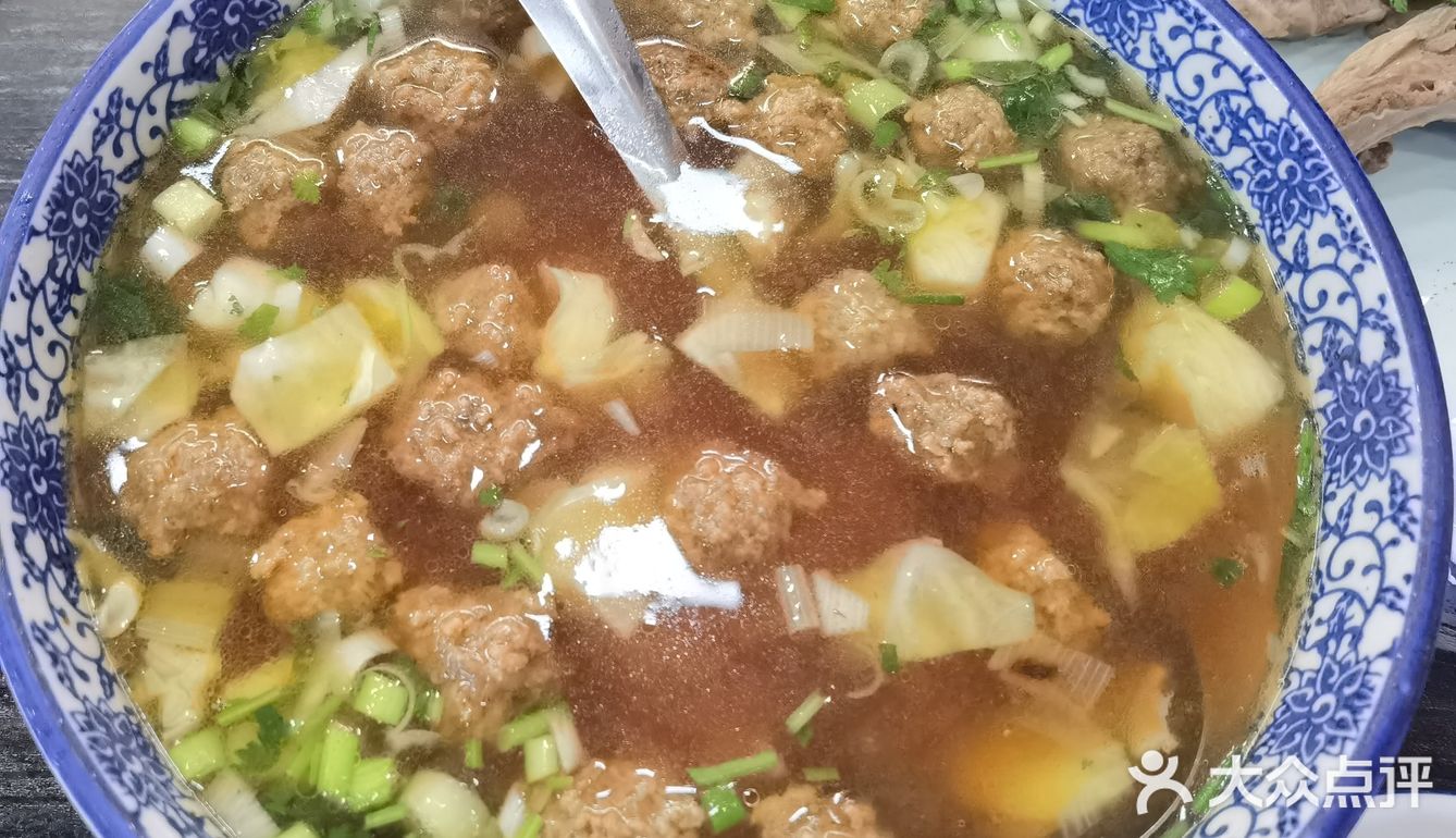 美味吸引四方客！