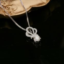 -威德钻石-克拉钻大本营(南京东路店)