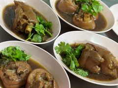 -Kha Mu Charoensang(Silom)