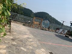 -梨木台悦来客农家院