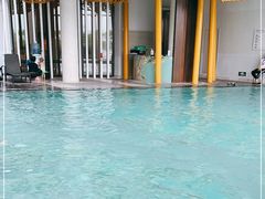 -上海滴水湖皇冠假日酒店