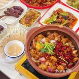 谁懂！竟然在肥肠煲里面吃到“卫生纸”