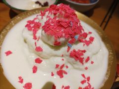 -包整·丝娃娃(一览甲秀楼风景店)