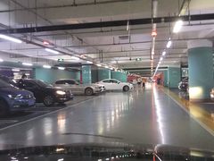 -合生汇购物中心-停车场