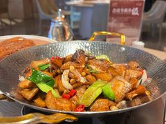 -艳阳天·非遗楚菜(武汉客厅店)