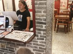 -湘下佬老长沙吃货铺(广场莱斯店)