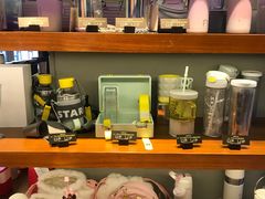-星巴克(七宝领展广场1F店)