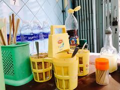 -榮泰米粉湯(Left Shop)