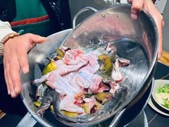 -石锅苗苗鱼(武汉首店)