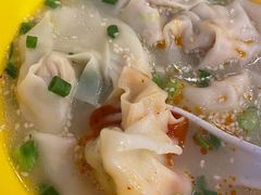 酸辣龙抄手-龙抄手(春熙路总店)