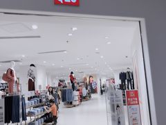 -优衣库(重庆星光时代广场店)