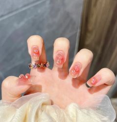 -兔猫ToMoreNails美甲美睫