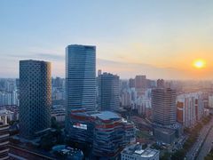 -上海龙之梦万丽酒店