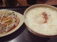 -亮亮面馆(经六路店)