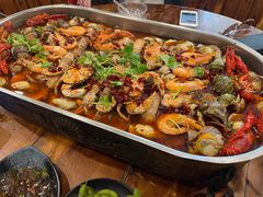 -老东镇啤酒屋海鲜加工·蒸汽海鲜·海鲜烧烤(台东店)