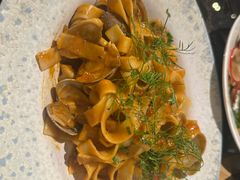 -LESCEDARS Brasserie Bistro香柏树