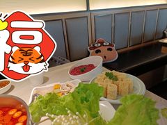 -左庭右院鲜牛肉火锅(浦江欢乐颂店)