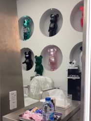 -PE SALON