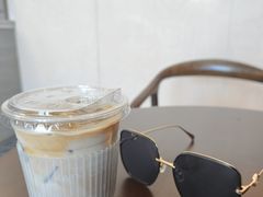 -本来不该有·鲜果咖啡(大梅沙店)