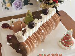 -VERIE BAKEHOUSE