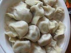 -鹤乡东北菜(崮山路店)
