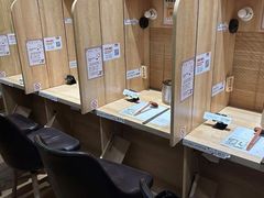 -独食火锅·半米屋台(直营总店)